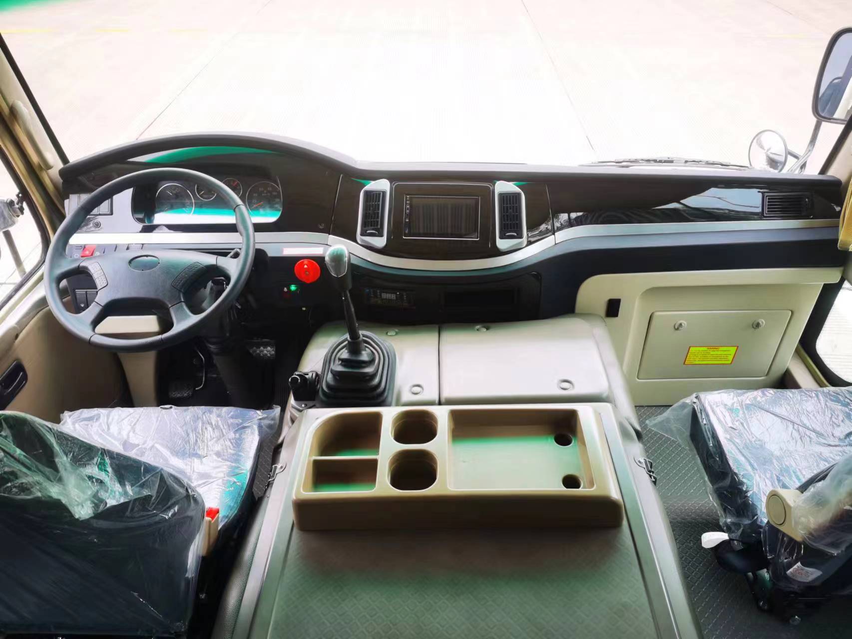 China Coaster 27seats 2.7L Gasoline Engine Bus