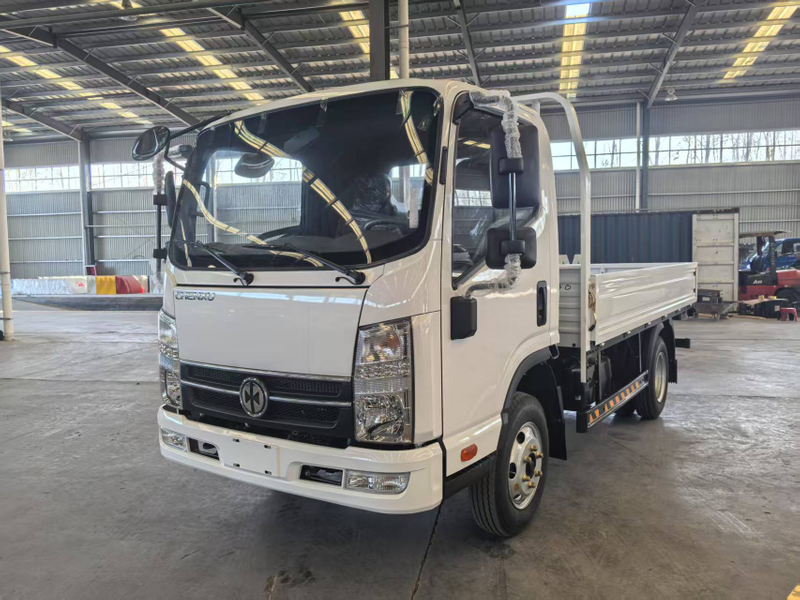 CHENXU 3.5tons diesel light cargo truck with ISUZU 2.8L engine