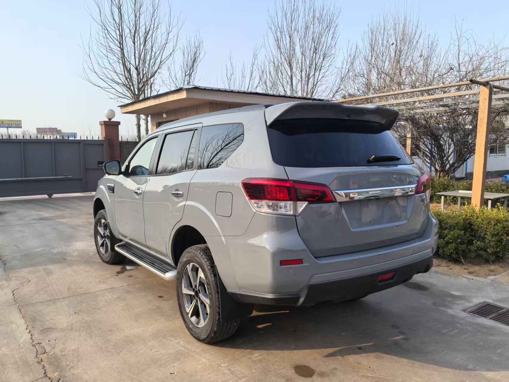 CHENXU 4WD 5SEATS SUV WITH 2.3T diesel engine